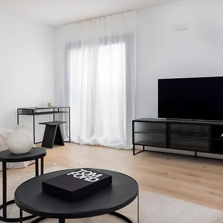 Апартаменты Luxury In Center