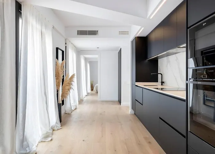Luxury In Center