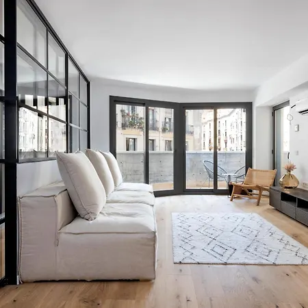 Luxury In Center Apartment Barcelona